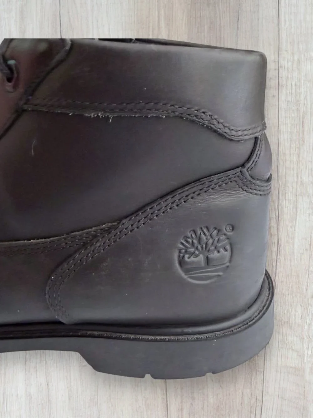 Timberland Waterproof Chukka Boots Black Leather Men's 10.5 Lace Up Work Boots